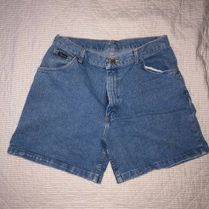 Vintage wrangler mom shorts
